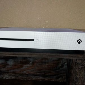 Microsoft Xbox One S